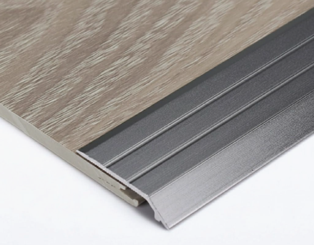 Aluminium floor / Carpet Profile Half Slot